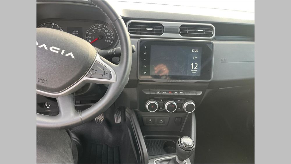Duster Blue dCi 115 4x2 Journey 2023 occasion 91150 &Eacute;tampes