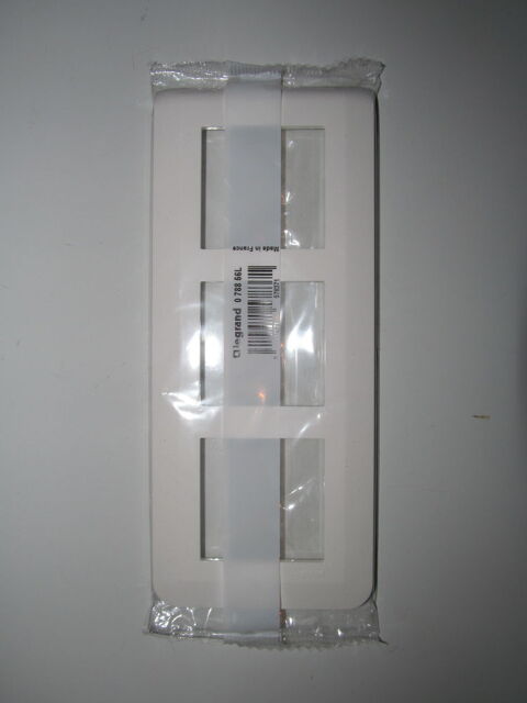 Plaque de finition r�novation Mosaic 3x2 modules 078856L 3 Amiens (80)