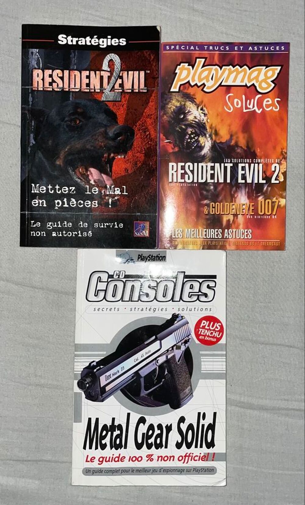 Guides Resident Evil 2, Metal Gear Solid et Tenchu 2 PS1 Pla Consoles et jeux vidos