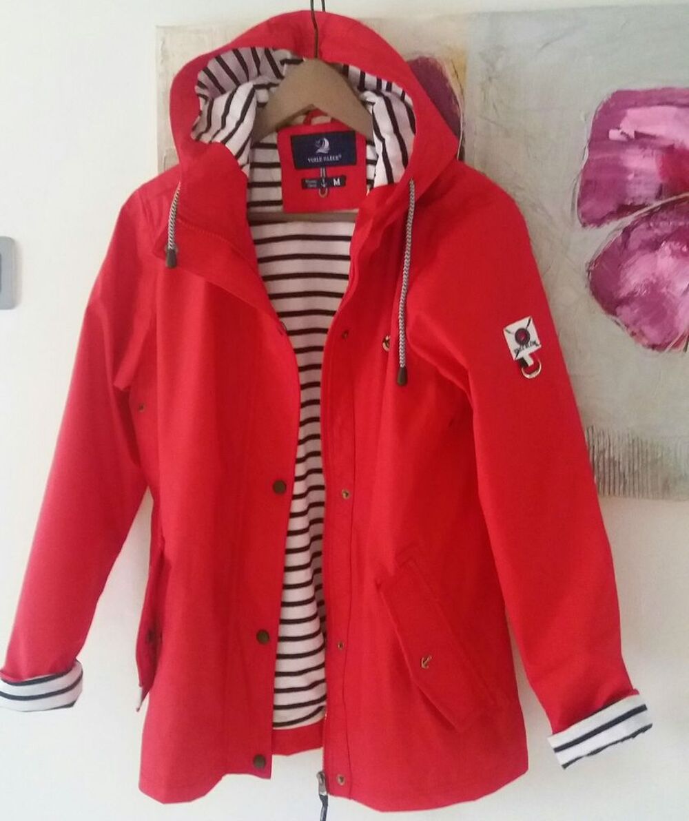 Parka trench d&eacute;perlant rouge Voile Bleue Original T M - T 40 Vêtements