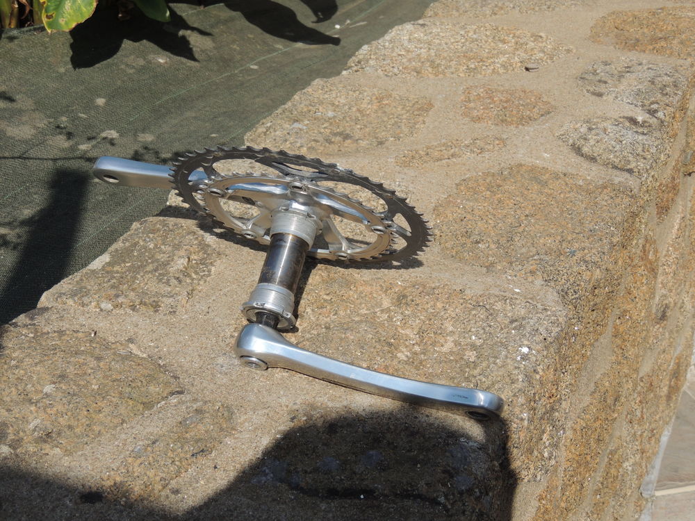 PEDALIERCAMPAGNOLO CENTAUR Vélos