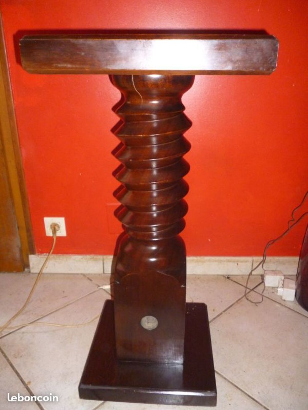 Meuble pour grande lampe Meubles