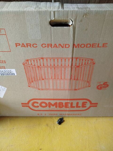 Parc en bois octogonale ,  habillage pluie, rehausseur 0 Chaponnay (69)