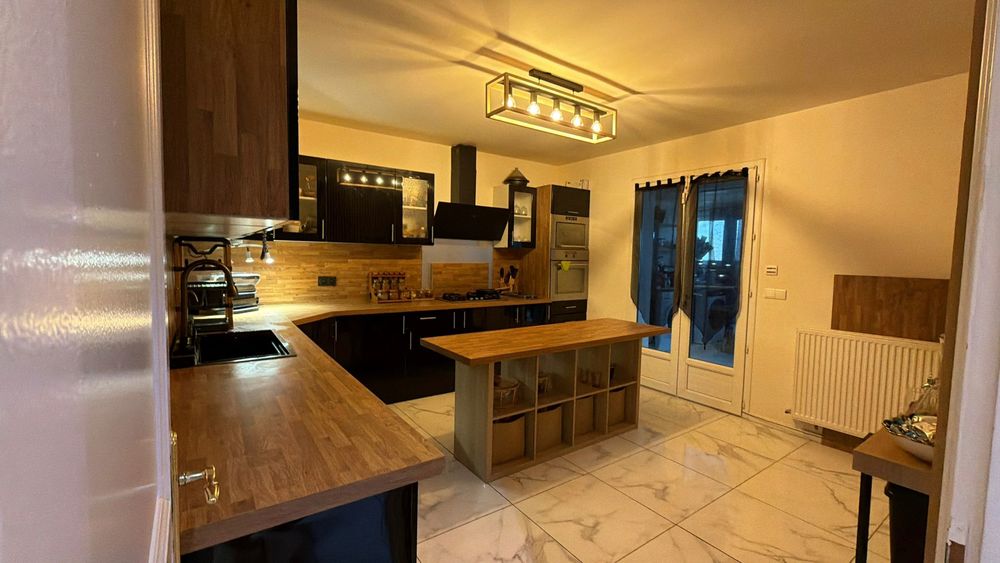 Vente Villa A SAISIR MAGNIFIQUE VILLA DE 7 PIECES Sainte-geneviève-des-bois