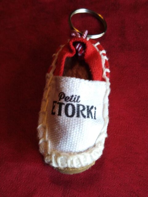 Porte-clefs petit �torki 2 Avermes (03)