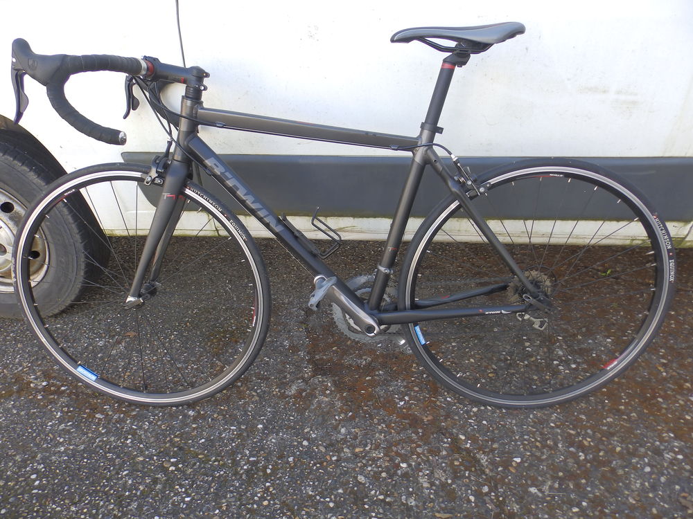 B'twin triban 7
Vélos