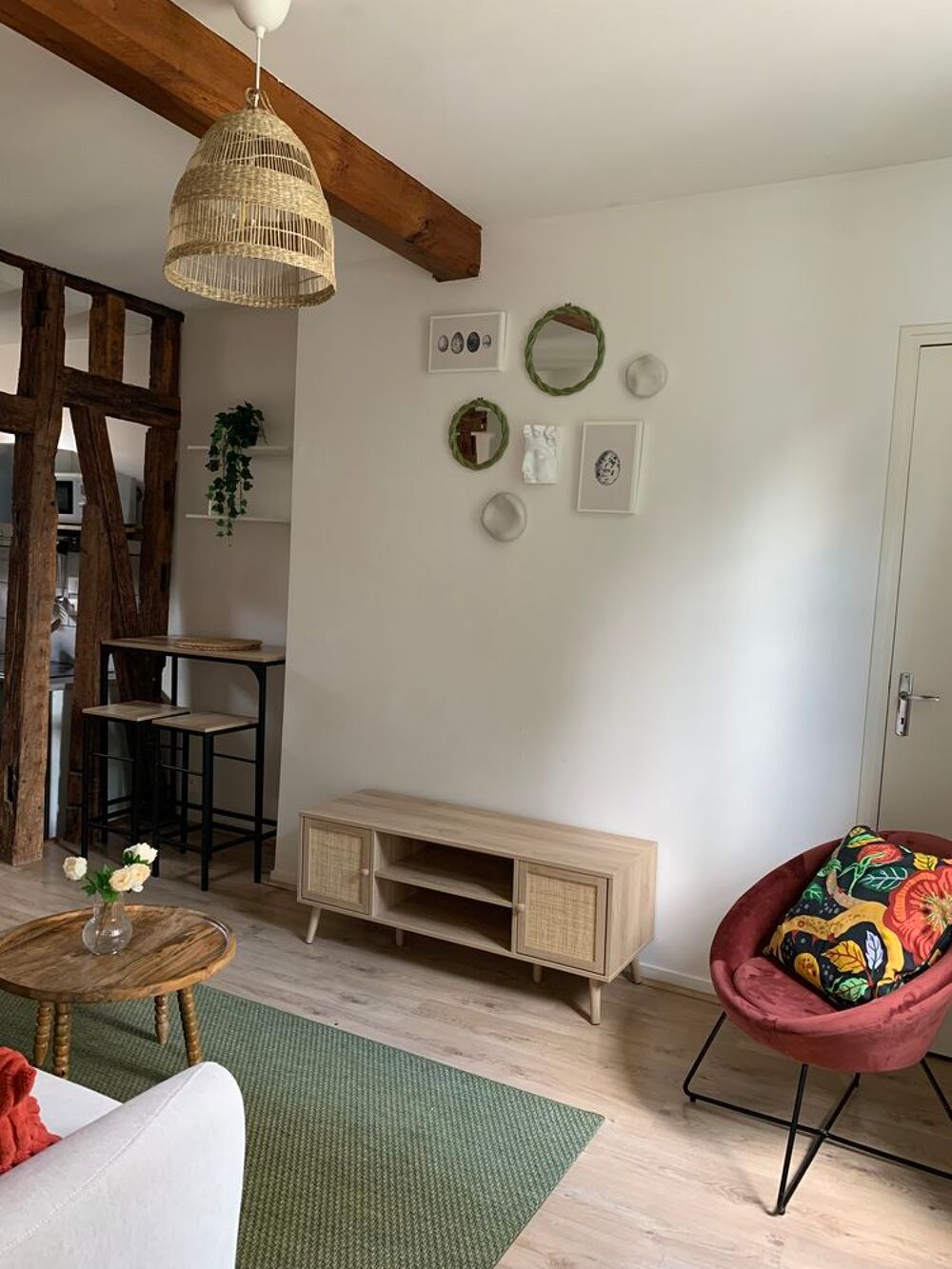 Location Duplex/Triplex DEUX PIECES PROCHE FAC ET YSCHOOLS DESIGN Troyes