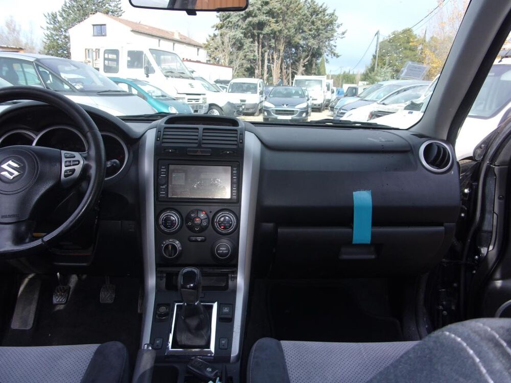 Grand Vitara 4X4 1,9 DDIS 129CV FAP 2008 occasion 13510 &Eacute;guilles