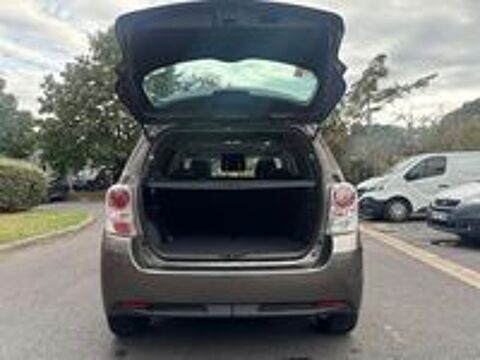 Verso TOYOTA VERSO (2) 112 D-4D FAP ACTIVE 2016 occasion 95610 &Eacute;ragny