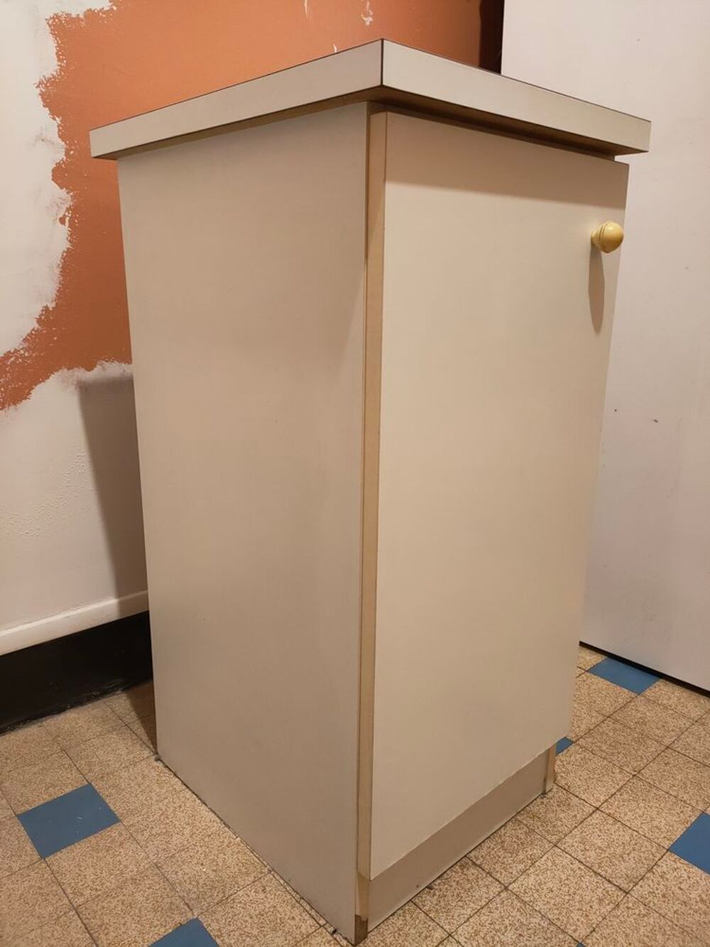 Meuble de cuisine, petit placard Meubles