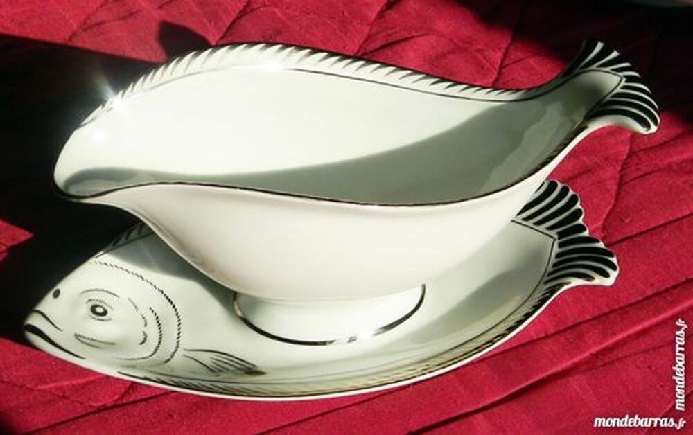 Grand Service &agrave; Poisson Art Nouveau Cuisine