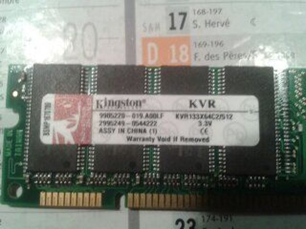 M&eacute;moire sdram 512 et 256 mo kingstom pc133 Matériel informatique