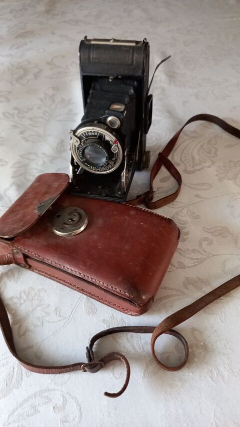 APPAREIL PHOTO COLLECTION 50 Andernos-les-Bains (33)