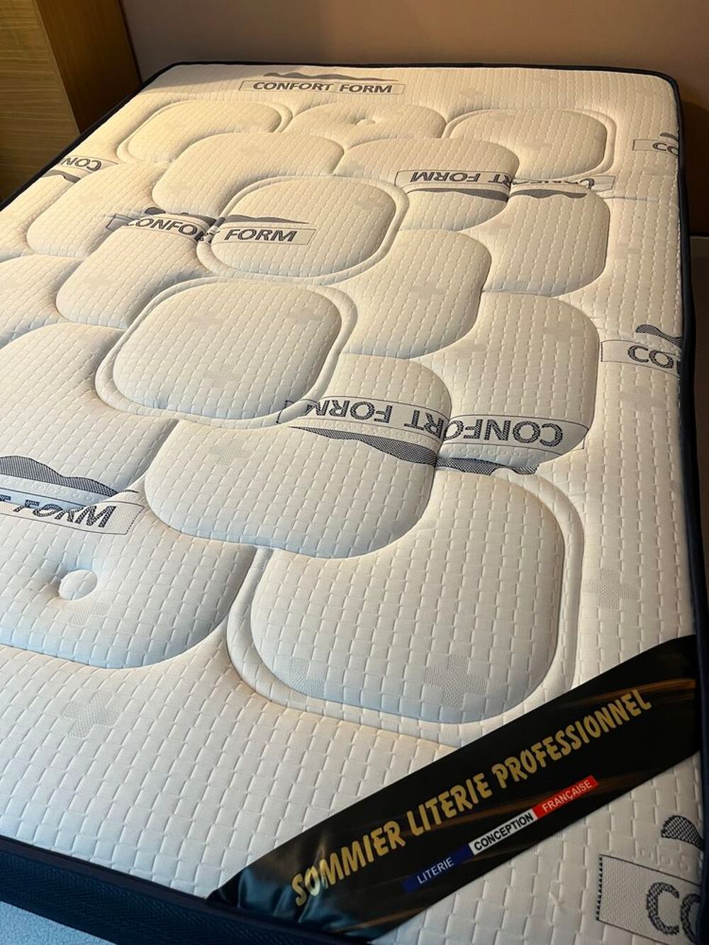 Matelas neuf Meubles