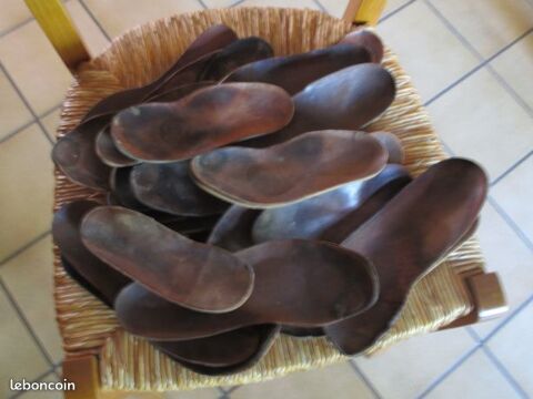 Semelles orthop�diques diverses tailles r�cup�ration cuir 0 M�rignies (59)