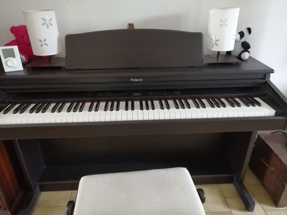 Roland hp 330e outlet