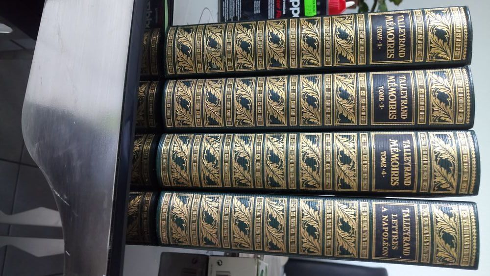  8 livres collection le grand livre du mois Livres et BD