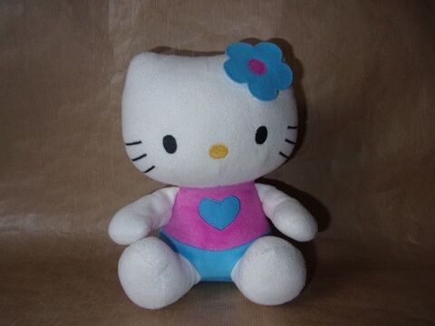 Peluche pour enfant Hello Kitty Rose et blanche - Dès 6 mois