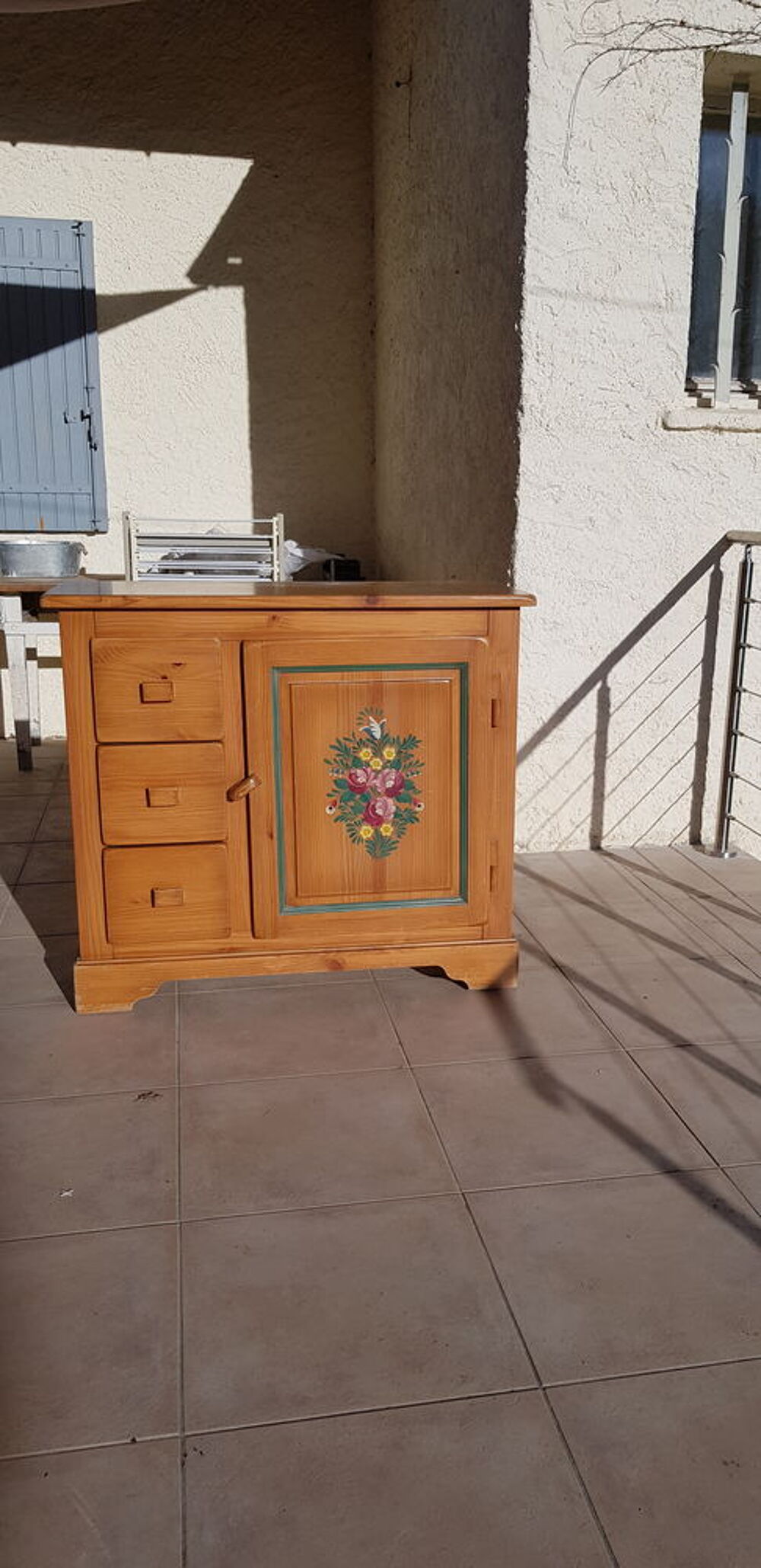 petite commode pouvant servir de meuble d'entree Meubles