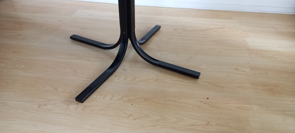 Table ronde noire Meubles