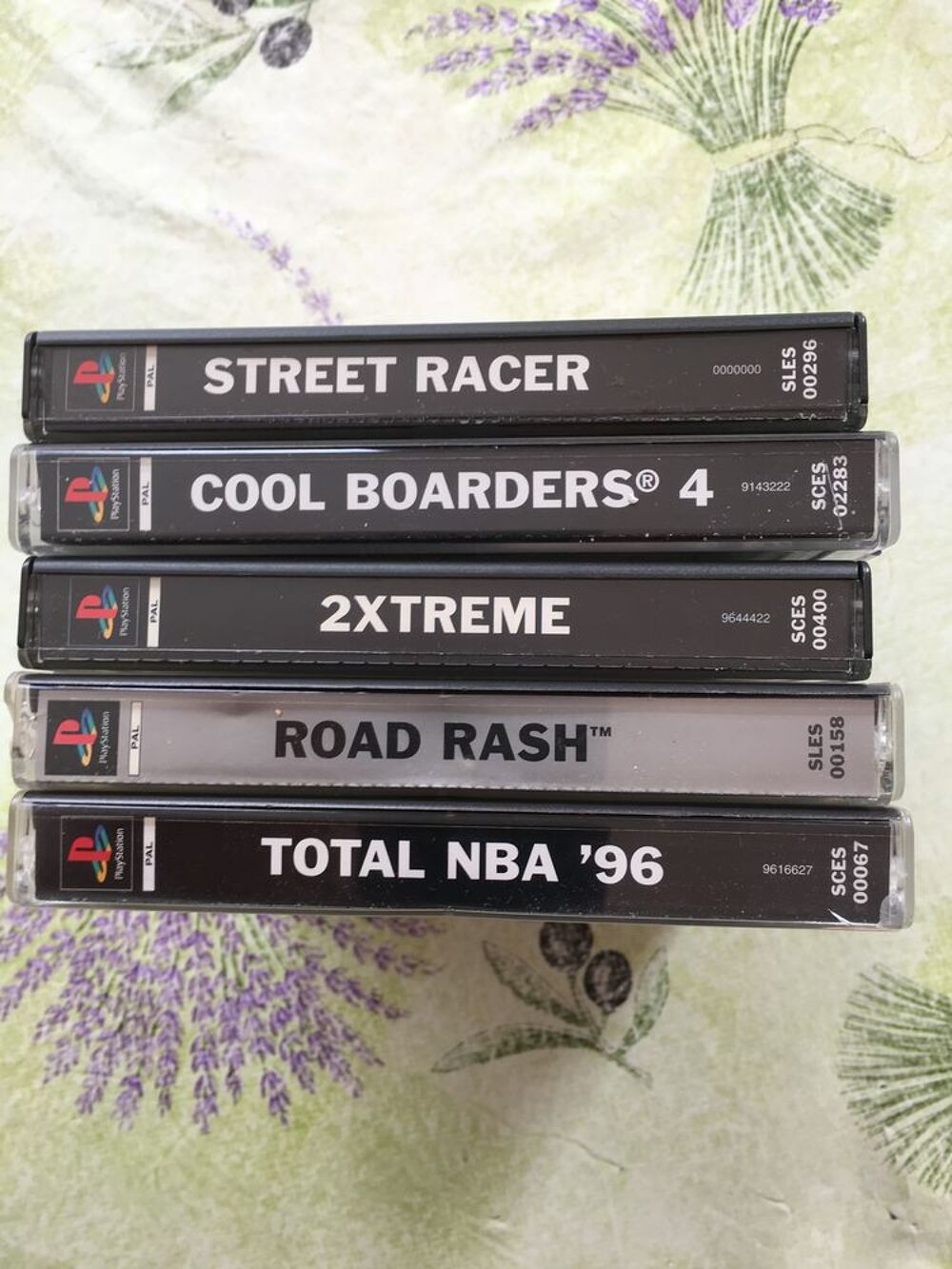 CD Playstation &agrave; 4
Consoles et jeux vidos