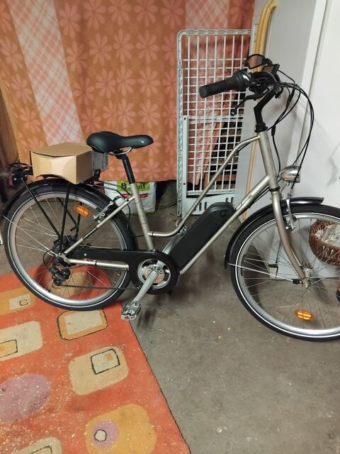 Velo femme a assistance �lectrique 450 Sannerville (14)