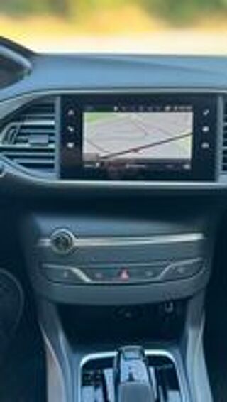 308 PureTech 130ch S&S EAT8 Allure 2021 occasion 26000 Valence