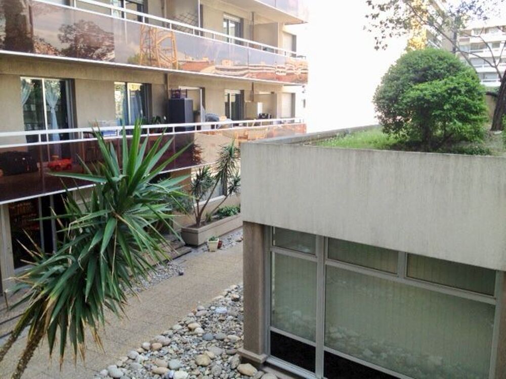 Vente Appartement Joli studio meublé au Prado , Possibilité activité libérale Marseille 8