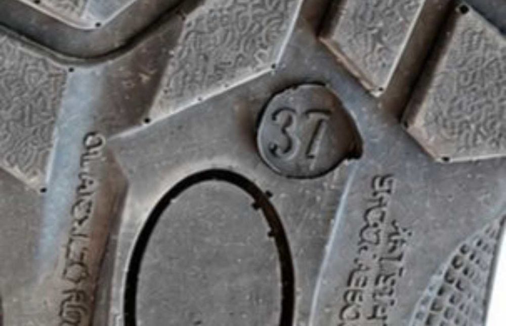 Chaussure de s&eacute;curit&eacute; taille 38 Chaussures