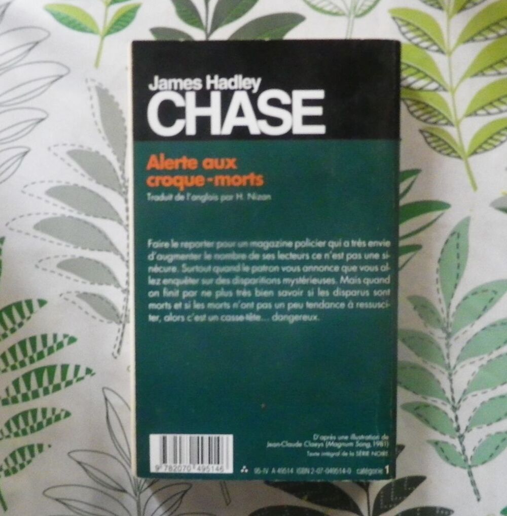 ALERTE AUX CROQUE-MORTS N&deg;6 de James Hadley CHASE Gallimard Livres et BD