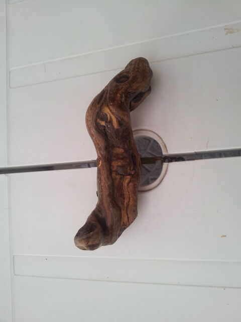 ouvre bouteilles en bois ancien et autres articles 5 M�rignies (59)