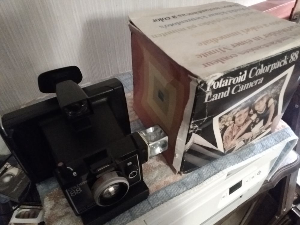 Appareil photo polaroid 494X 88 &amp;108 Polacolor 2 Photos/Video/TV