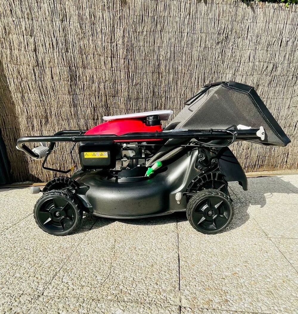 Tondeuse Honda HRN 536 Mulching Jardin