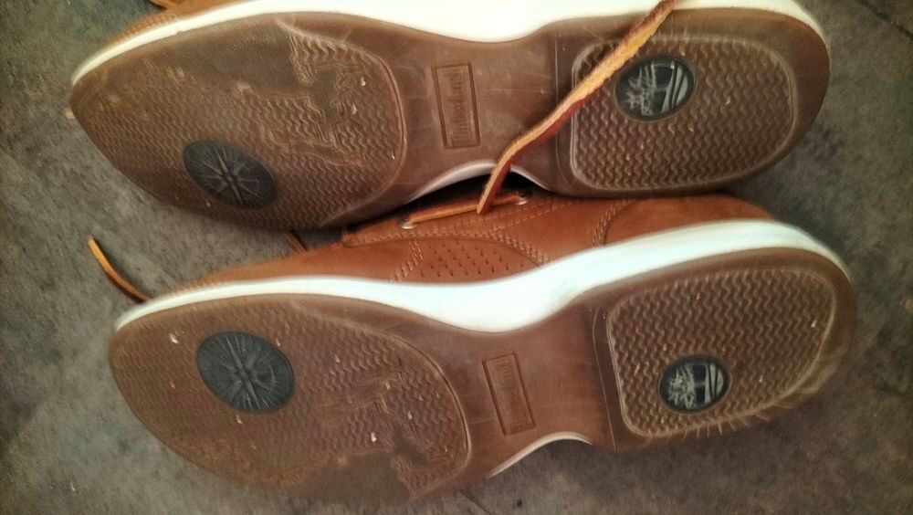 Mocassins a lacets cuir Timberland pointure 43.5 tr&egrave;s bon &eacute;t Chaussures