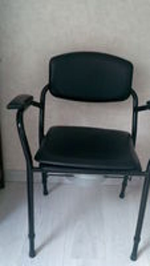   Fauteuil garde-robe 