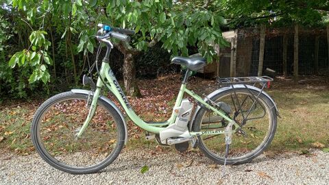 vlo  assistance lectrique 350 Chasseneuil-du-Poitou (86)