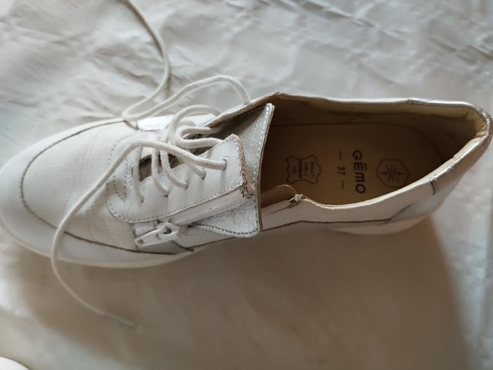 BASKET &eacute;l&eacute;gante banche et argent taille 37 Chaussures