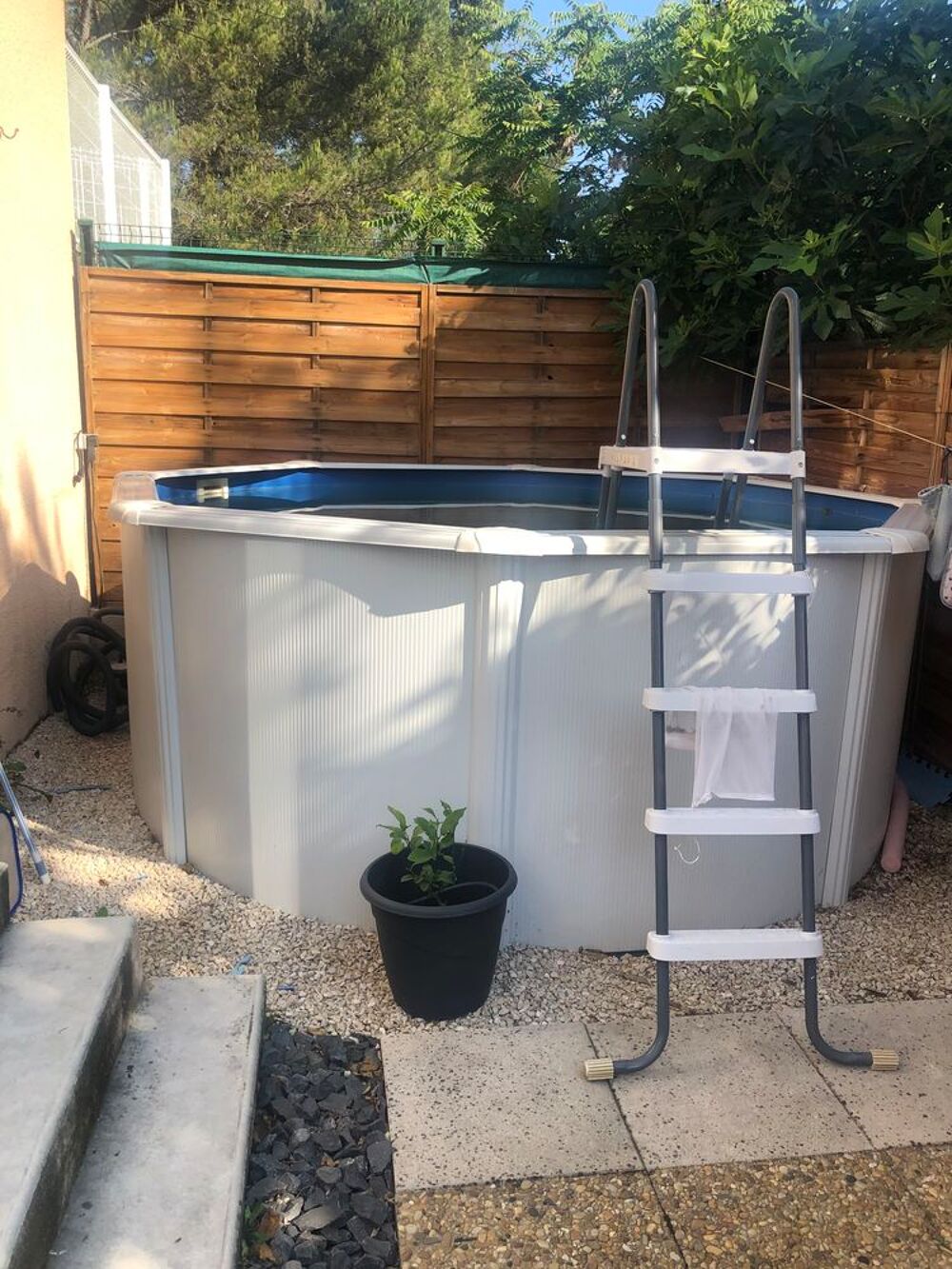 Piscine hors sol acier Jardin