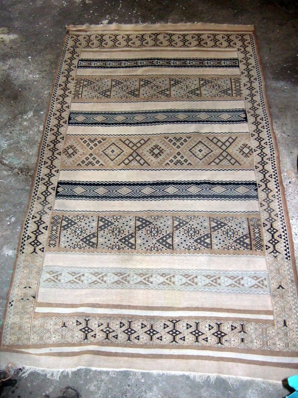 TAPIS GHARDA&Iuml;A Décoration
