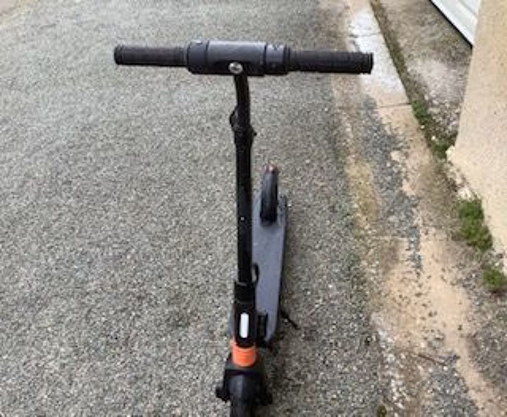 v&eacute;los peugeot je donne avec la trottinette Vélos