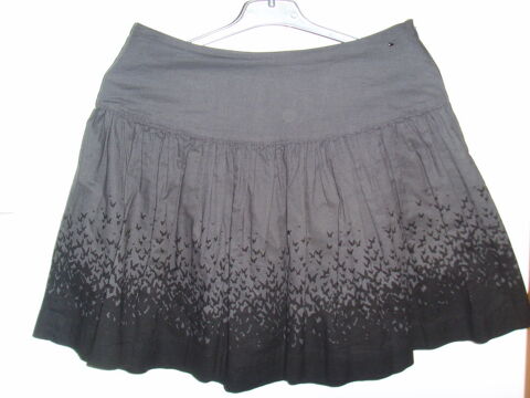 Jupe gris/noir Poitiers (86)