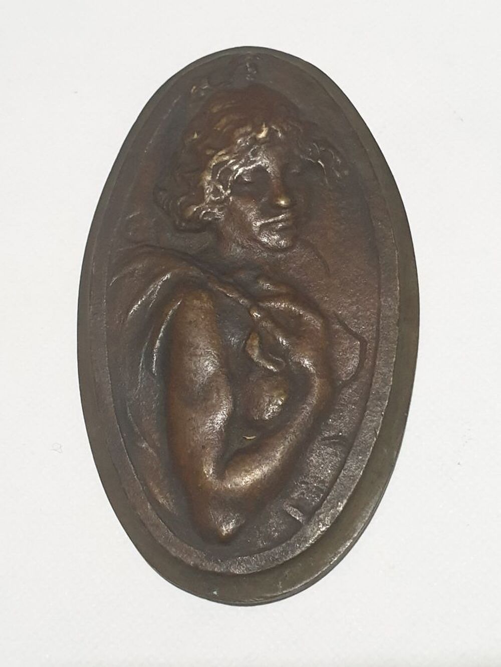Petite plaque ovale en cuivre 