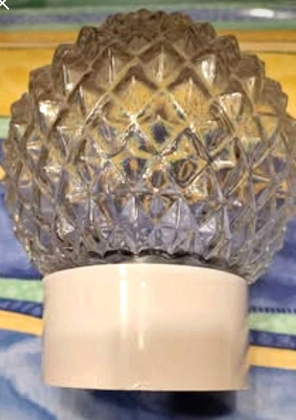 Lustre plafonnier &agrave; facettes Décoration