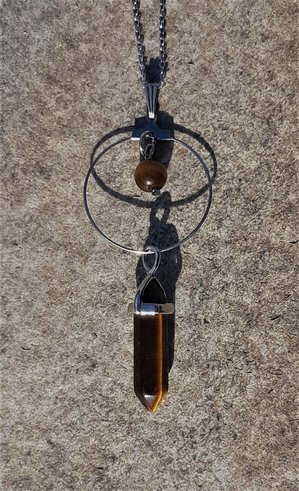 Pendentif Cr&eacute;ole Oeil de Tigre avec chaine Bijoux et montres