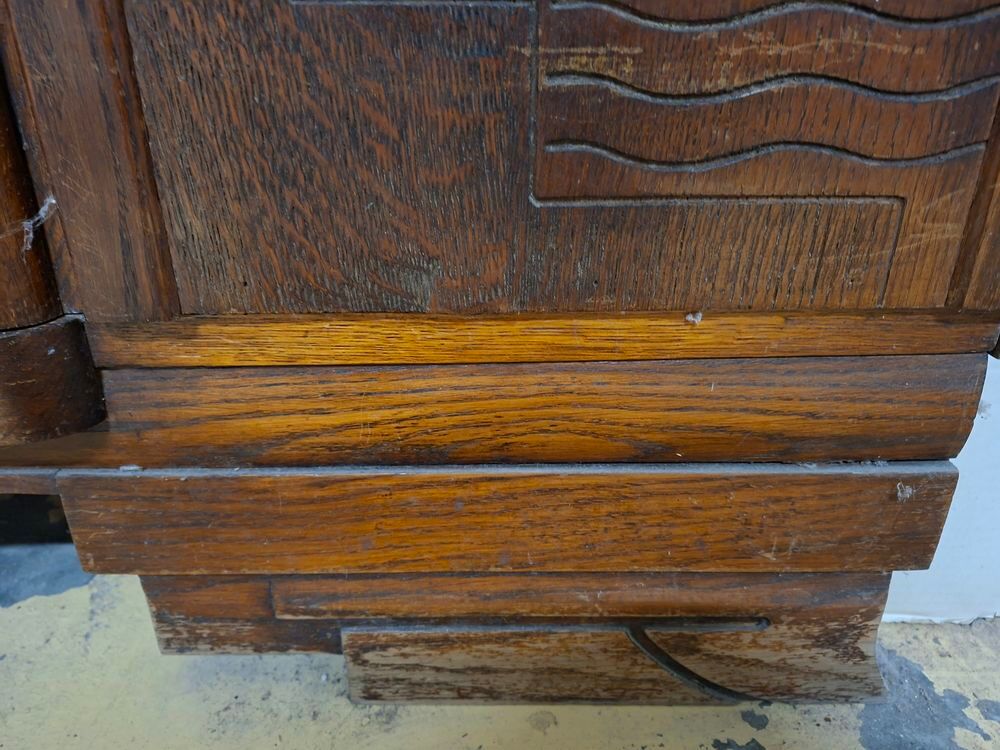 Armoire en bois style art d&eacute;co Meubles