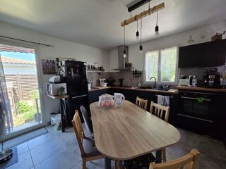  Maison à vendre 4 pièces 89 m² Calvisson