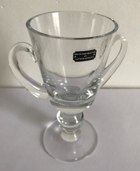 Vase en verre souffl� � la bouche avec anses - H15,5cm - n�1 9 Dinan (22)