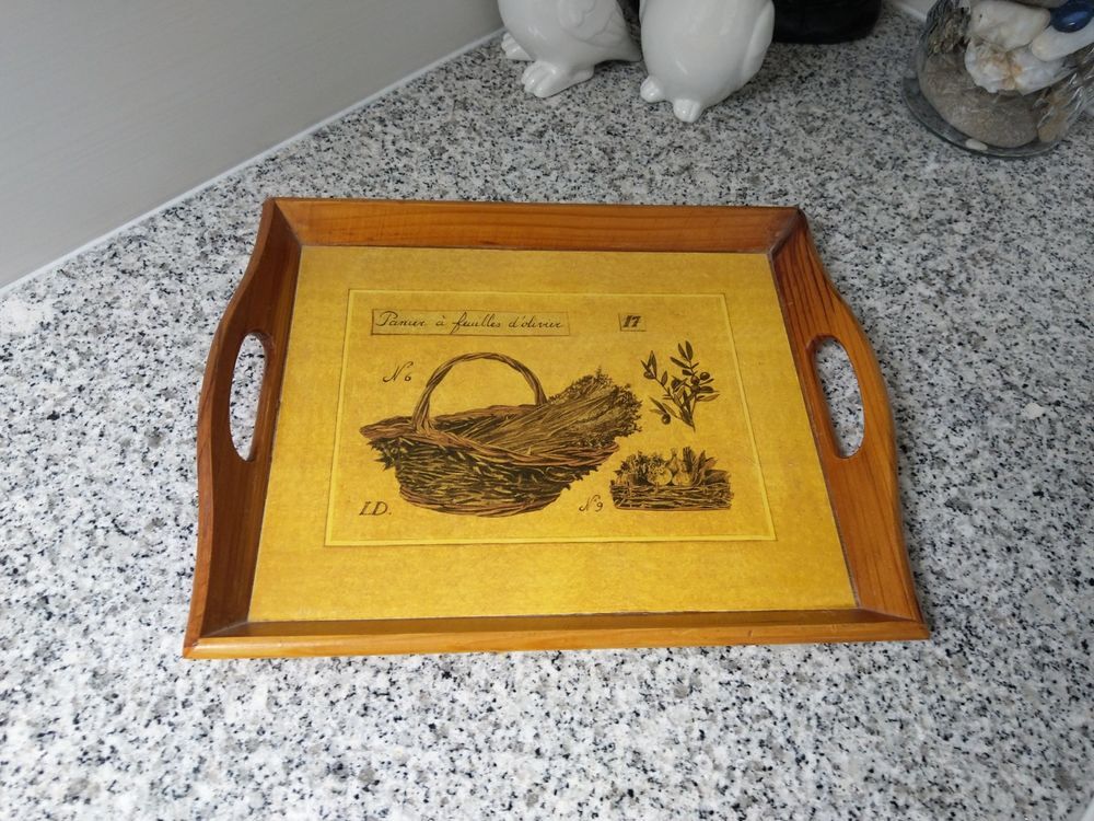 Plateaux en bois
Décoration