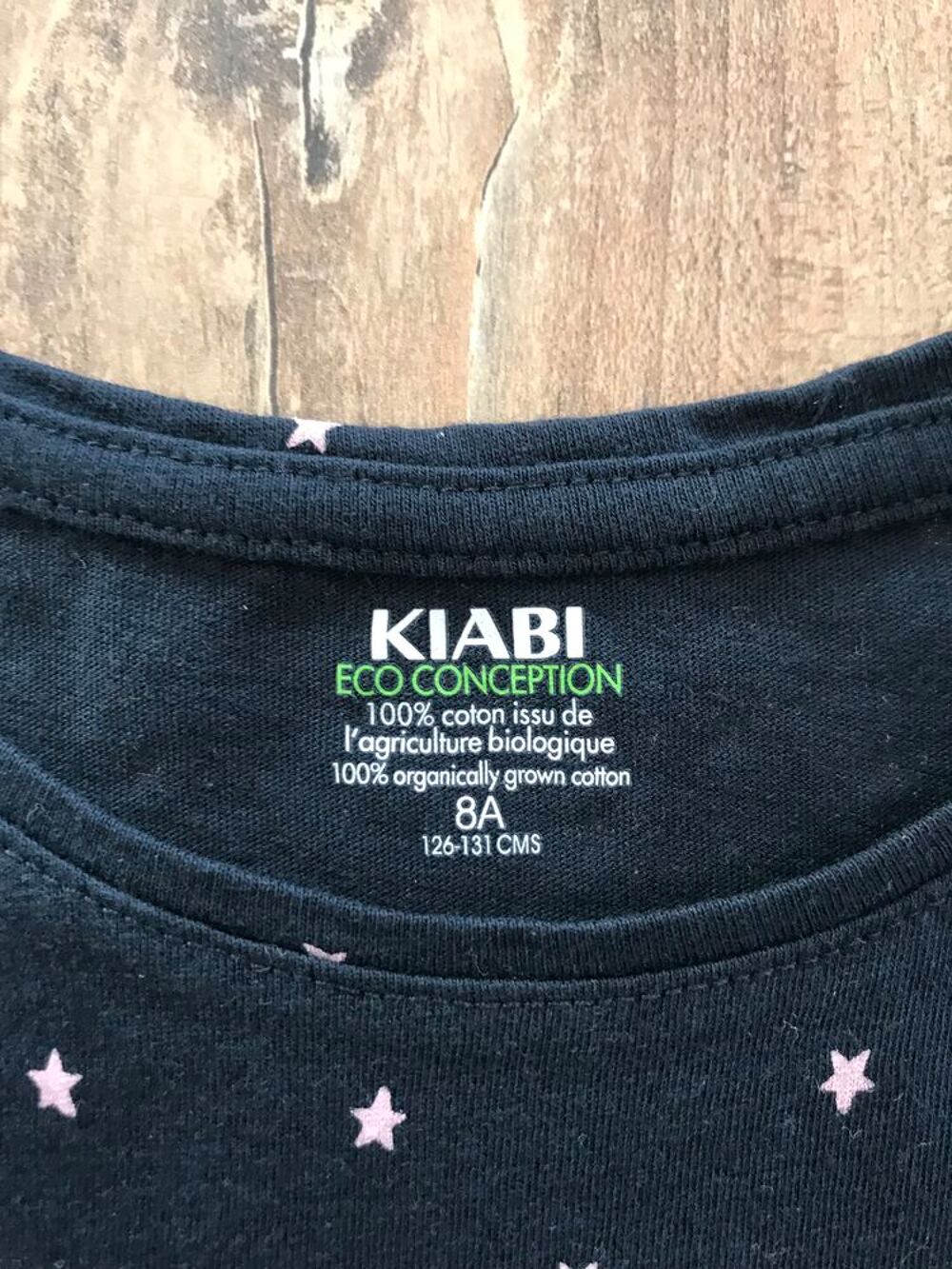 Tee shirt enfant fille motif &eacute;toiles " Kiabi " V�tements enfants