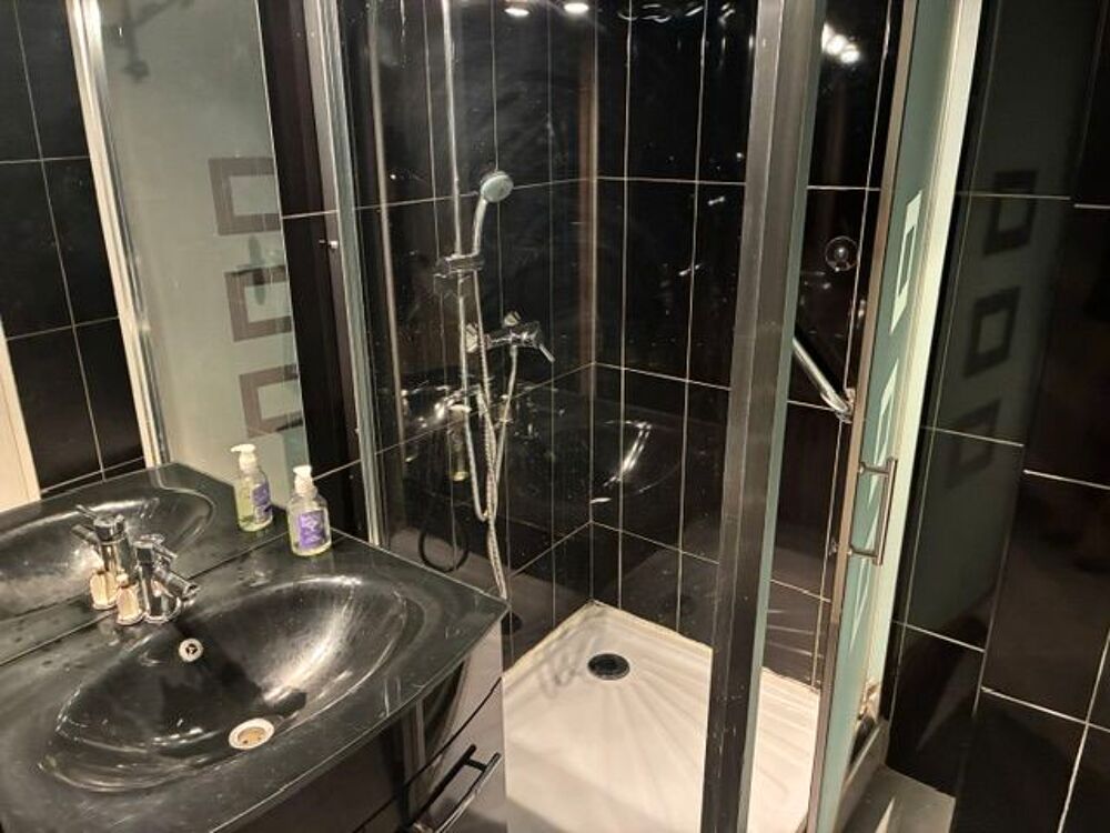 Vente Appartement Particulier appartement T3 de 76 m² avec balcon, loggia Marseille 13